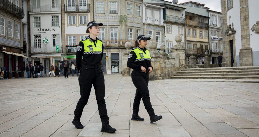 Barcelos Polícia Municipal já está na rua conheça as competências e a formação