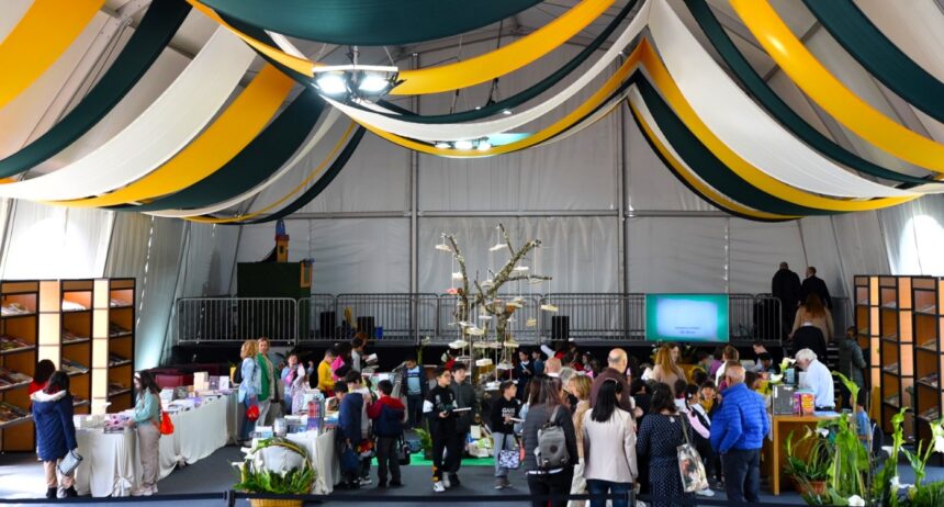 Valença Feira do Livro Palavras que Florescem invade Jardim Municipal em Abril