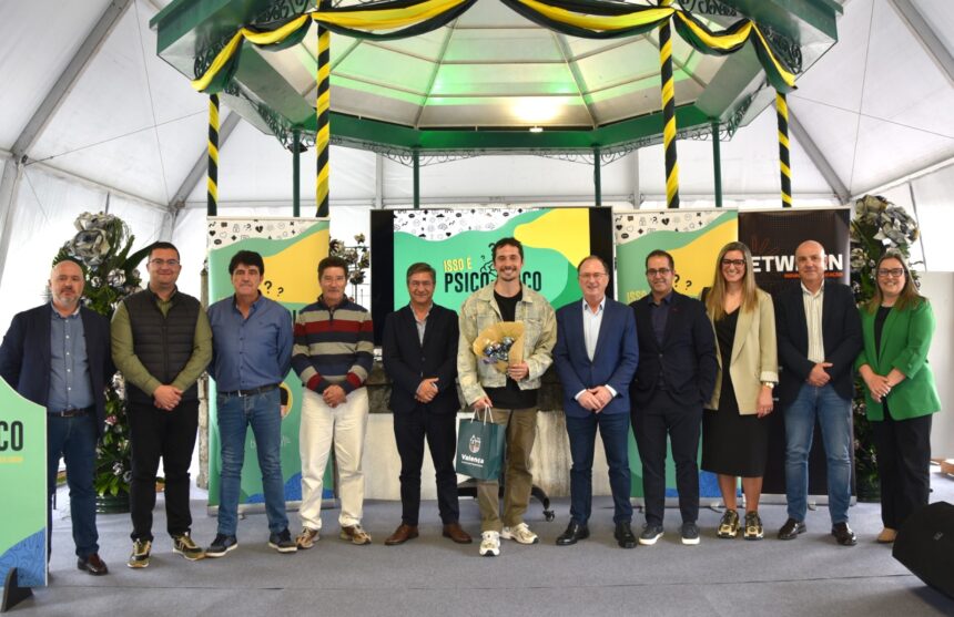 Valença Feira do Livro abre com sucesso e casa cheia no Jardim Municipal