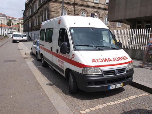 ambulancia portugal privada governo apoio
