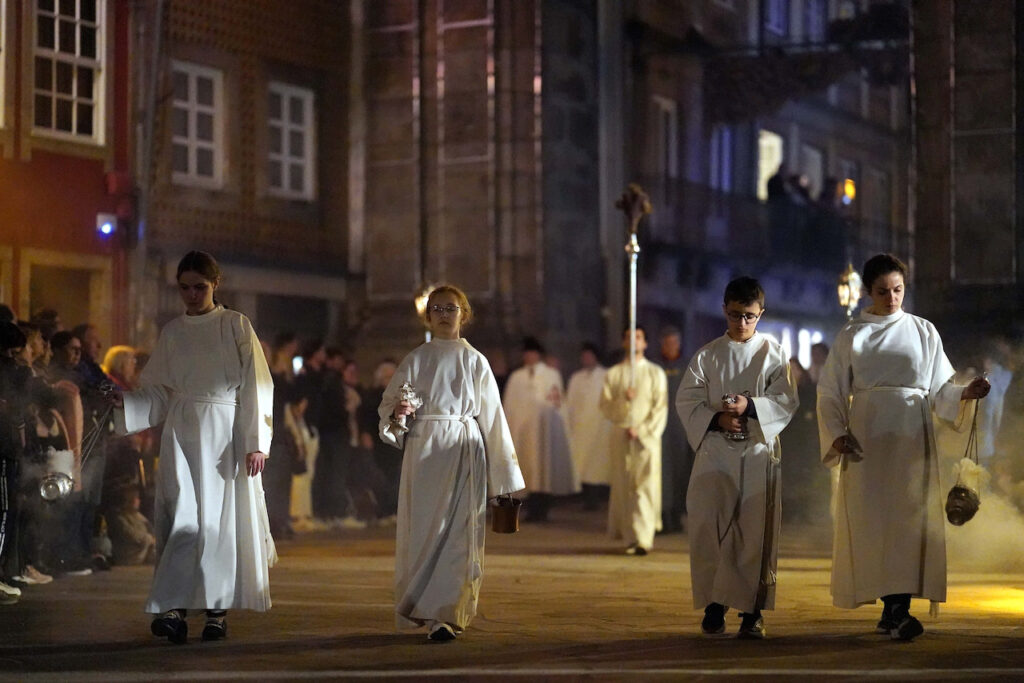 procissao da morte do senhor semana santa braga 18