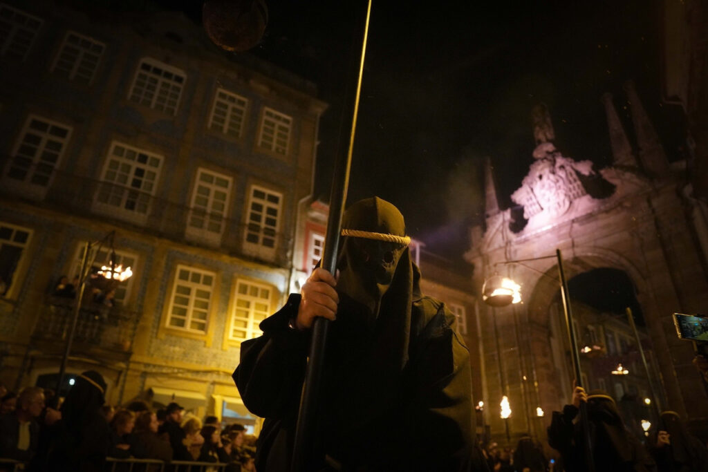 procissao dos fogareus braga ecce homo semana santa braga 2