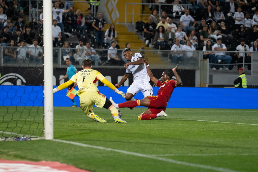 vitoria sc 2 0 rio ave fc - 9