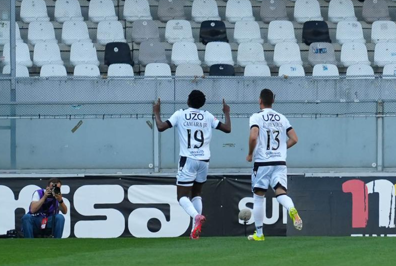 vitoria sc tondela 4