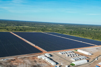 MCA Inaugura no Luau o maior parque fotovoltaico off-grid de África
