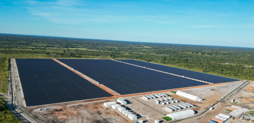 MCA Inaugura no Luau o maior parque fotovoltaico off-grid de África