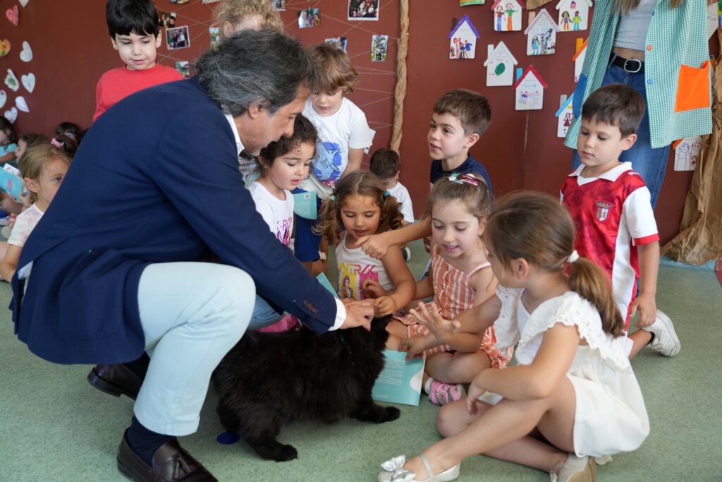 Braga: Projeto 'Escola Amiga dos Animais' envolveu cerca de 3 800 alunos ao longo do ano letivo AFS04697