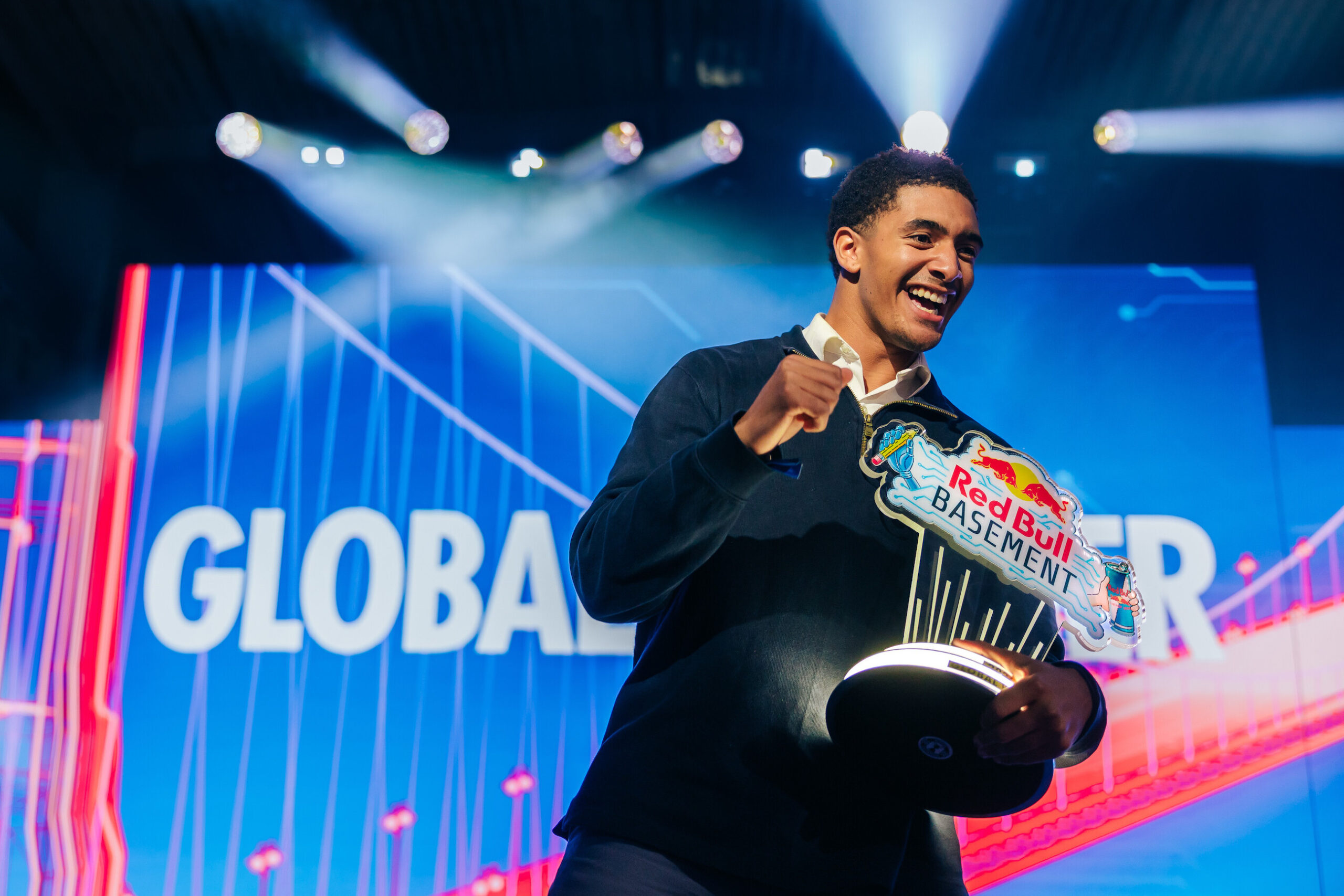 Alunos do IST colocam Portugal no Top 10 Mundial da final do Red Bull Basement scaled