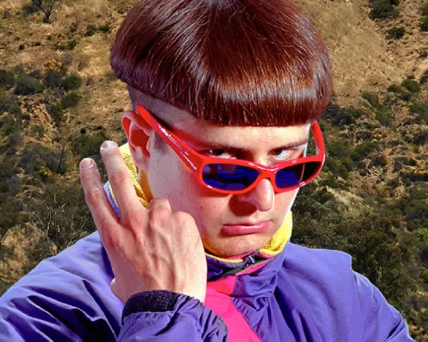 Cantor Oliver Tree morre em trágico acidente de helicóptero no Rio de Janeiro Cantor Oliver Tree morre em trágico acidente de helicóptero no Rio de Janeiro