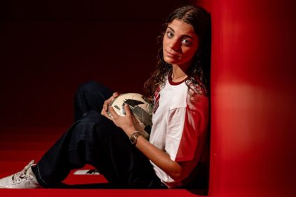 Futebol Matilde Almeida assina contrato profissional com o SC Braga