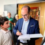 Historiador Daniel Bastos apresenta livro sobre a democracia portuguesa em Toronto