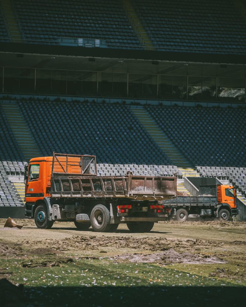 Braga: Estádio Municipal recebe obras para instalação inédita de relvado híbrido Iniciaram se as obras referentes a substituicao integral do relvado do Estadio Municipal de Brag 1