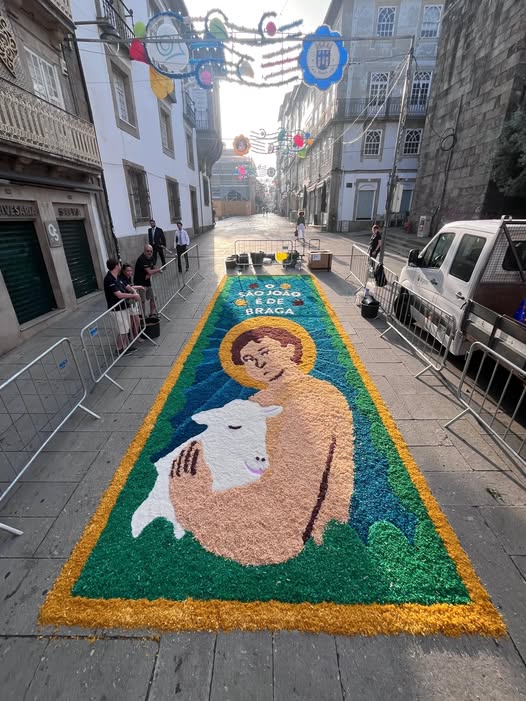 Sao Joao de Braga Deslumbrante tapete de sal no centro historico surpreende bracarense 1