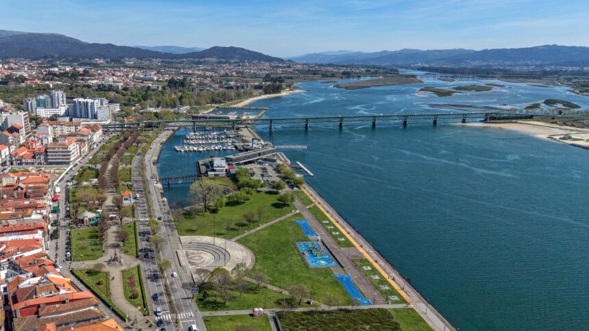 Viana: Ecrã gigante no Jardim da Marina transmite o Mundial 2026 Viana Ecrã gigante no Jardim da Marina transmite o Mundial 2026Viana Ecrã gigante no Jardim da Marina transmite o Mundial 2026
