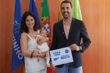 Vieira do Minho Pequena Maria é a primeira bebé a receber novo apoio de 2.000 euros