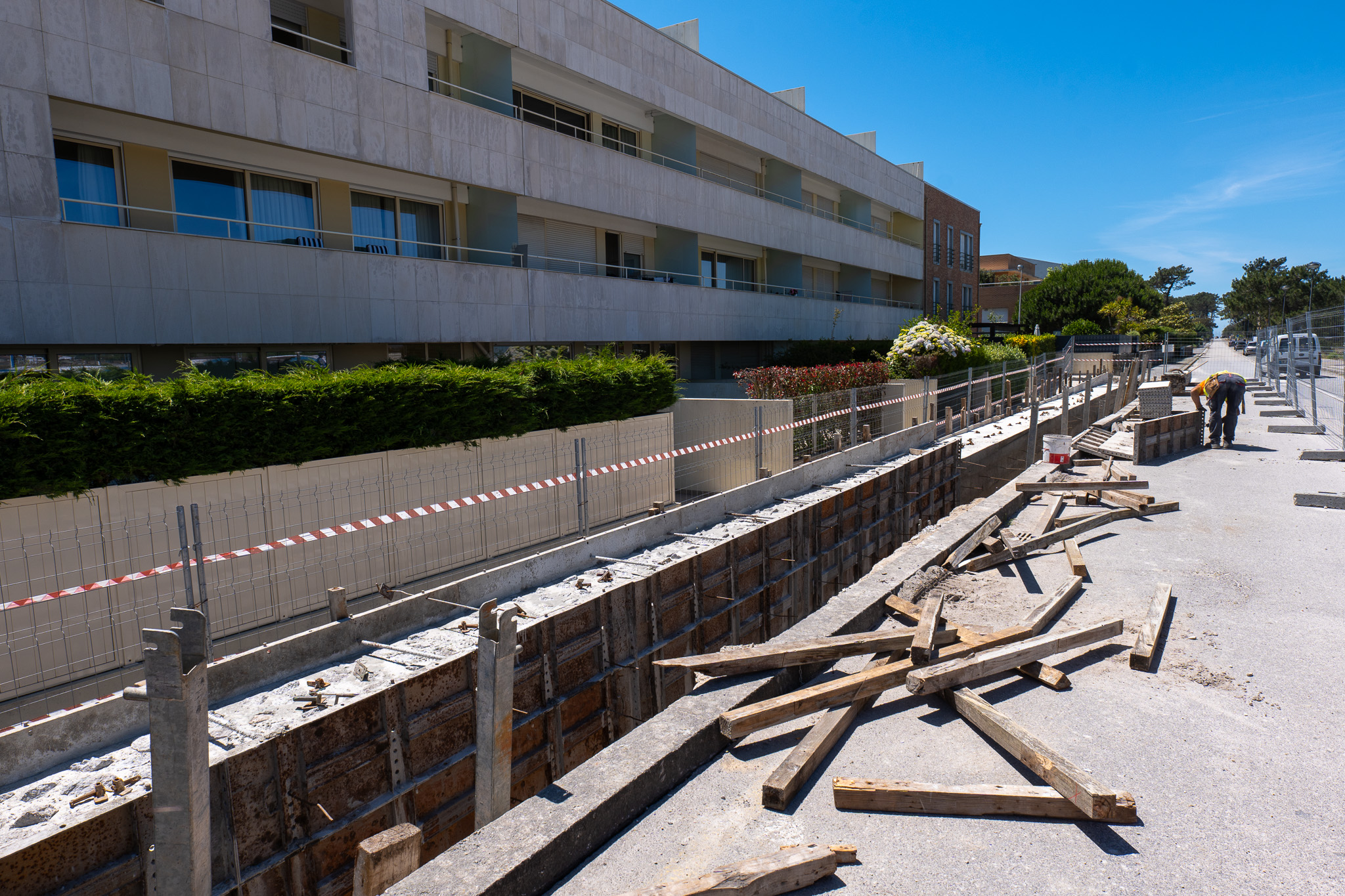 Esposende: Município investe 85 mil euros na reconstrução de muro de suporte em Fão muro 2