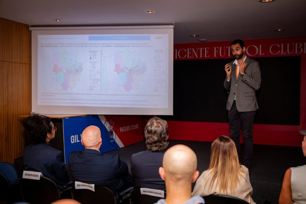 Barcelos: 2.ª sessão de participação cívica recolhe contributos para o Plano de Mobilidade Urbana Sustentável 748385625 2197536470789259 3289860188332567445 n