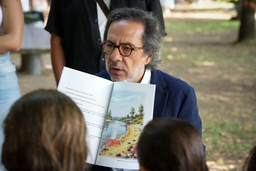 Braga: Livro pedagógico criado por alunos ensina a proteger as praias fluviais do concelho 753445744 2205875370246583 1207039402858494919 n