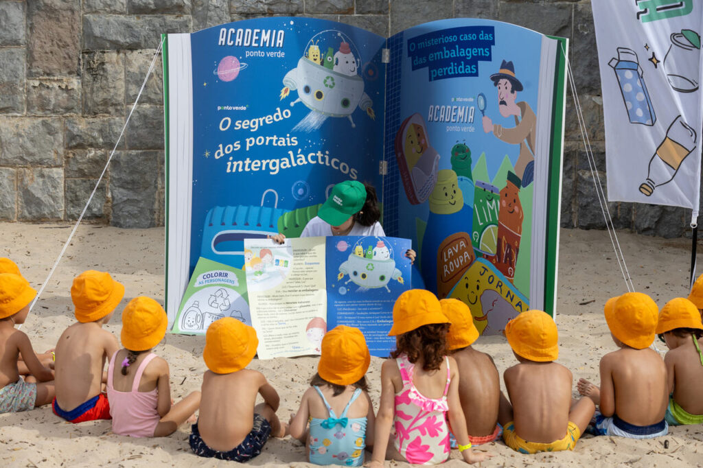 Esposende: Apúlia acolhe Academia Ponto Verde com jogos e desafios de reciclagem para criança APV nas praias 2