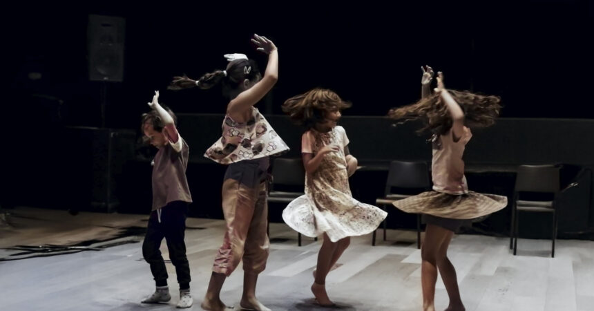 Barcelos Balleteatrinho traz dança e teatro gratuitos ao Theatro Gil Vicente