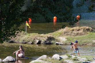 Braga Campanha Separar para o Ambiente Melhorar chega as praias fluviais de Adaufe e Cavadinho