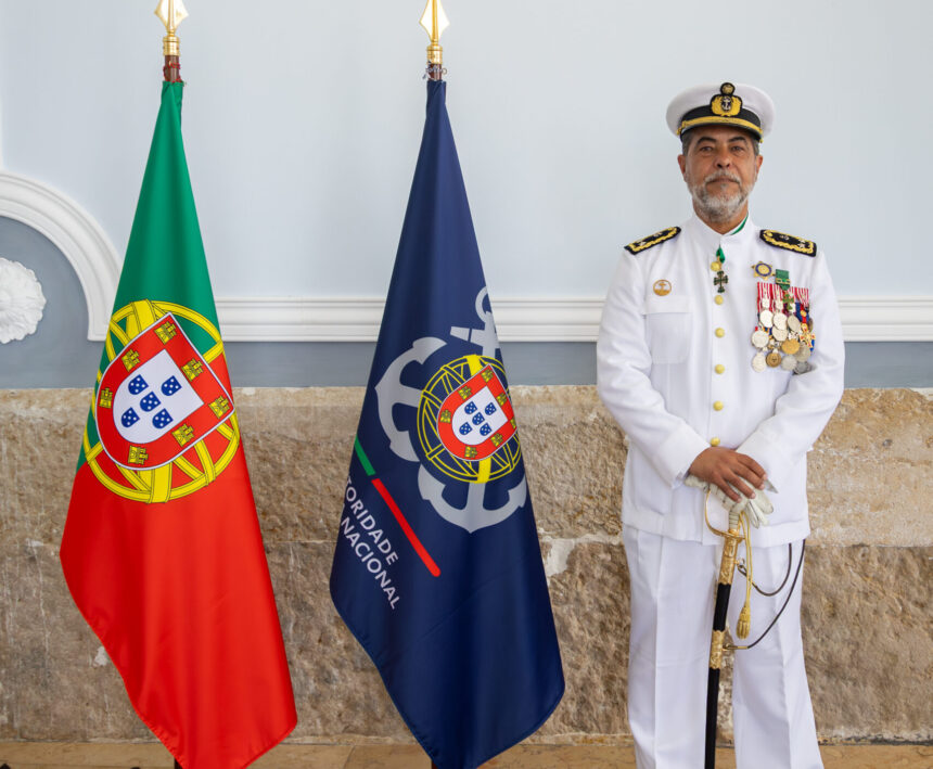 Contra-almirante Pessoa Arroteia assume liderança da Polícia Marítima