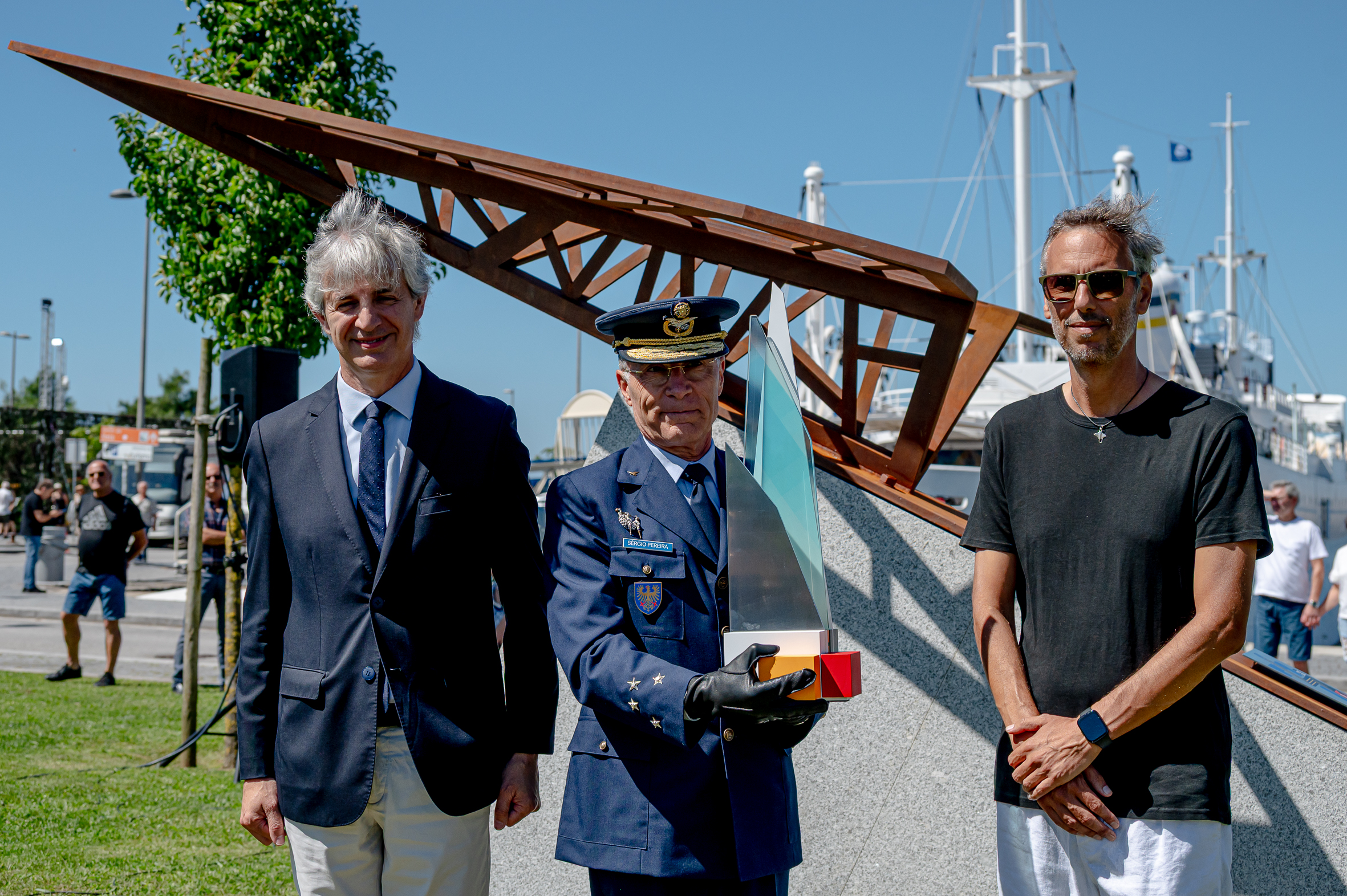 Viana: Inaugurado monumento em aço corten e filigrana para celebrar o 74.º aniversário da Força Aérea GCI 2452