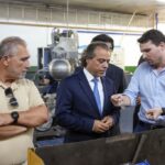Guimaraes A unica fabrica de tesouras de Portugal emprega 65 pessoas e lidera no setor da cutelaria
