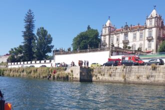 Porto Jovem de 20 anos morre afogado no rio Douro junto ao Palácio do Freixo