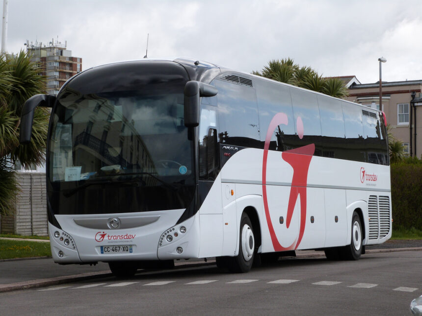 Transdev injeta 11 milhões de euros em 22 autocarros 100% elétricos para a rede Mobiave Transdev injeta 11 milhões de euros em 22 autocarros 100% elétricos para a rede Mobiave