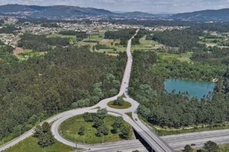 Viana Novo acesso da Zona Industrial do Vale do Neiva à A28 derrapa para o final de agosto