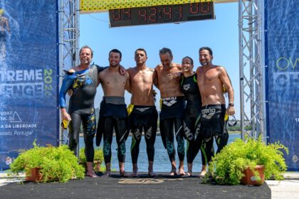 Viana Seis nadadores de elite cumprem travessia épica de 20 km entre o WindFloat Atlantic e a costa