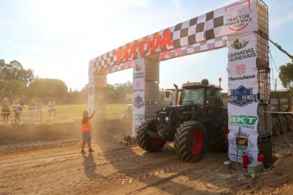 Vila do Conde Tractor Power Race reune mais de 100 participantes e milhares de adeptos em Vairao
