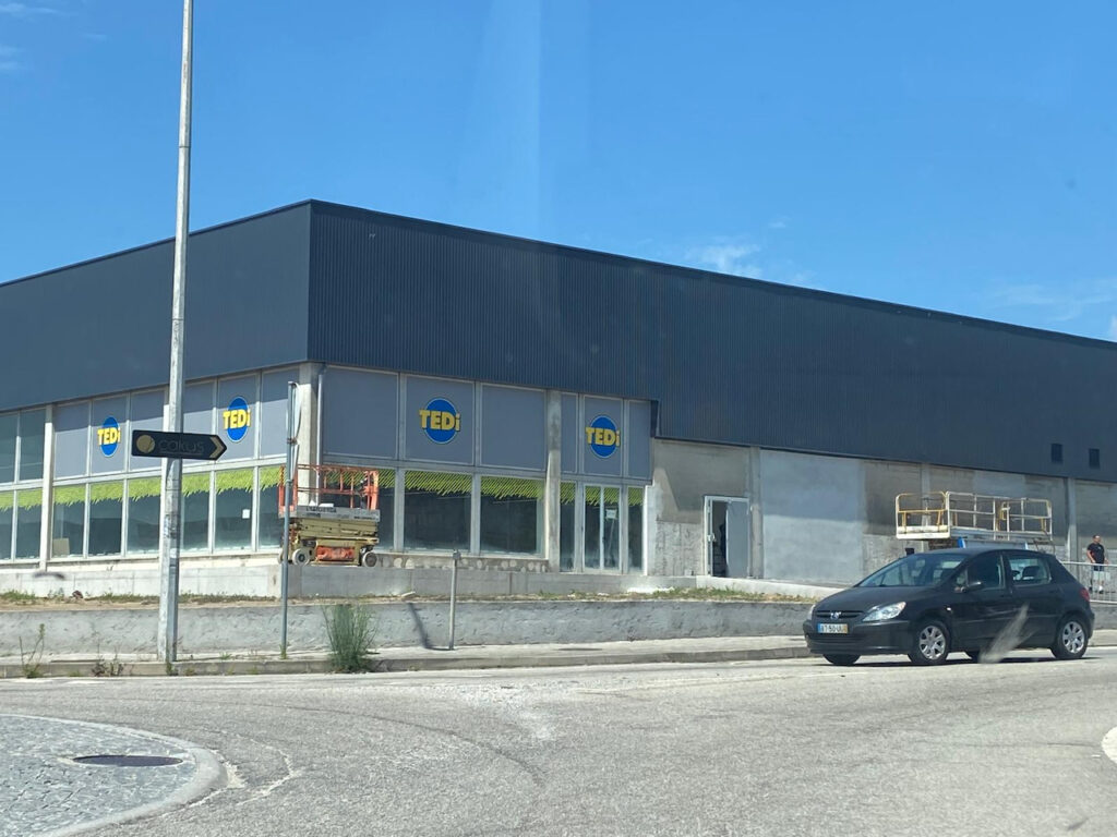 action tedi esposende abrem - 1
