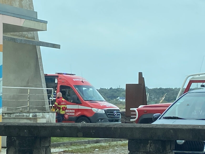 Esposende: Indivíduo de nacionalidade brasileira resgatado na marina sul pescadores marina esposende resgate cantinho pesca lota bombeiros - 1