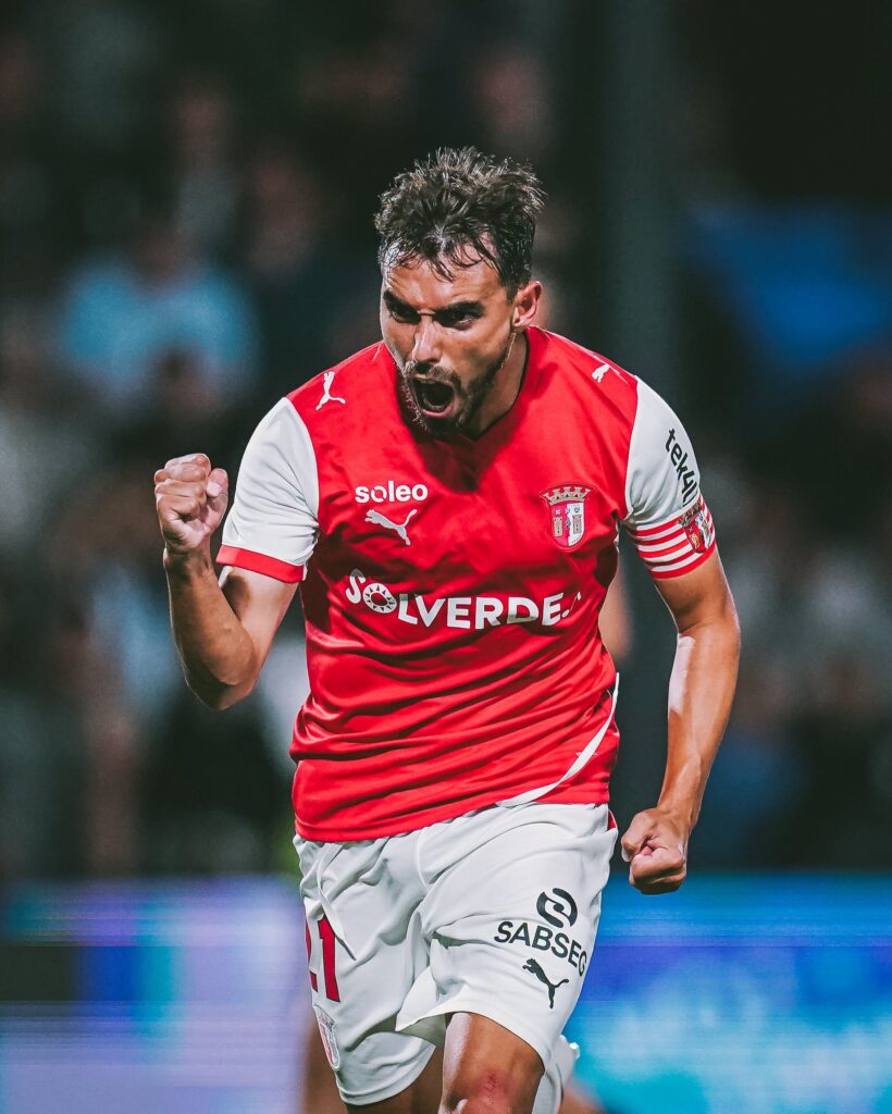 Futebol: Ricardo Horta dá triunfo ao SC Braga na Sérvia e deixa apuramento à vista ricardo horta sc braga