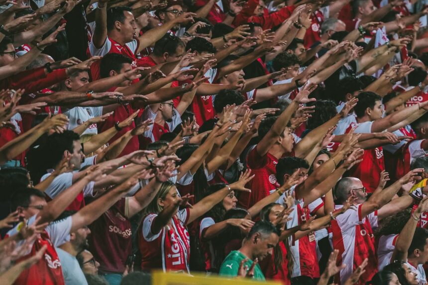 (vídeo) Futebol: Este é o novo cântico dos adeptos do SC Braga que está a tornar-se viral SC Braga