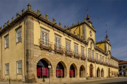Barcelos distingue autarcas com 25 ou mais anos de serviço nas comemorações do Dia da Cidade