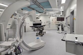Braga Hospital de Braga investe 2,4 milhões na primeira sala de bloco operatório híbrida do Norte do país