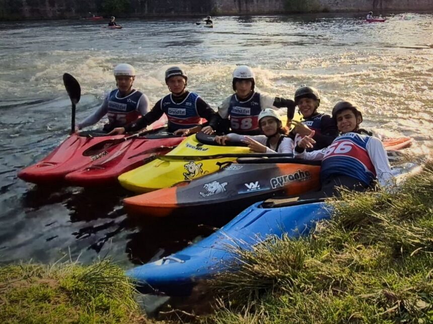 Canoagem :Sara Ferreira garante presença na semifinal do Europeu Júnior e Sub-23 de Slalom em Épinal Canoagem Portugal no Europeu Junior e Sub 23 de Slalom Sara Ferreira garante lugar na semifinal em Epinal