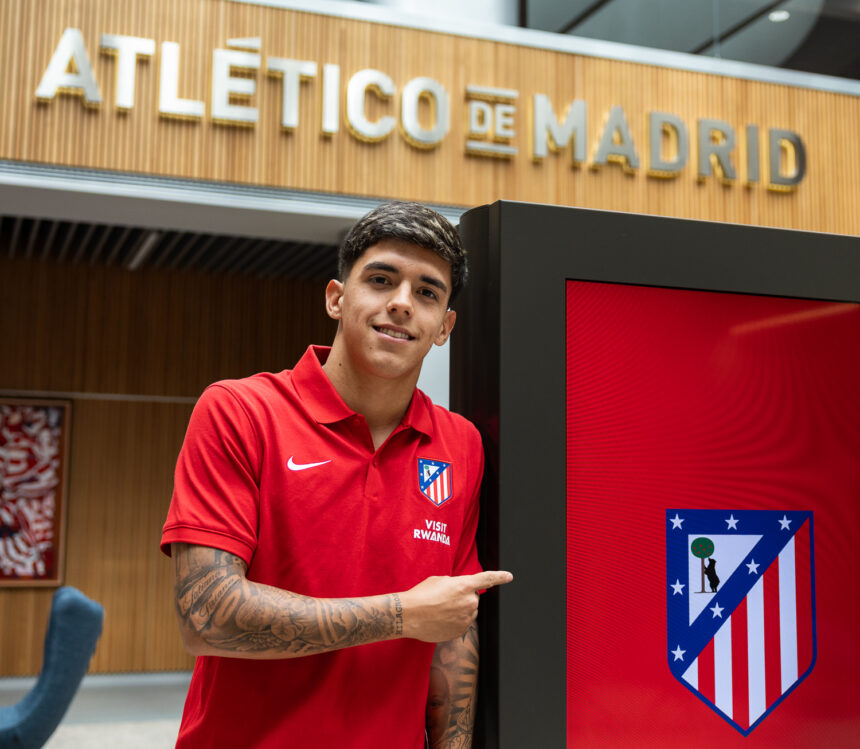 Futebol: SC Braga empresta Thiago Helguera ao Atlético de Madrid Futebol SC Braga empresta Thiago Helguera ao Atletico de Madrid e1787826882234