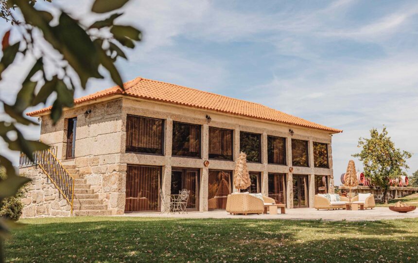 Guimarães: Quinta Linhas da Primavera abre alojamento de charme e atinge 5M€ de investimento Guimaraes Quinta Linhas da Primavera abre alojamento de charme e atinge 5ME de investimento