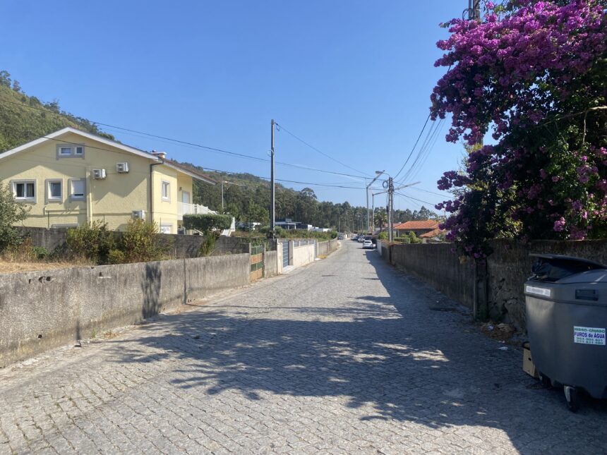 Esposende aprova estudo para reperfilar 2,3 km da Estrada Real em Marinhas IMG 1763