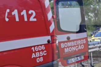 Bombeiros Monção trator
