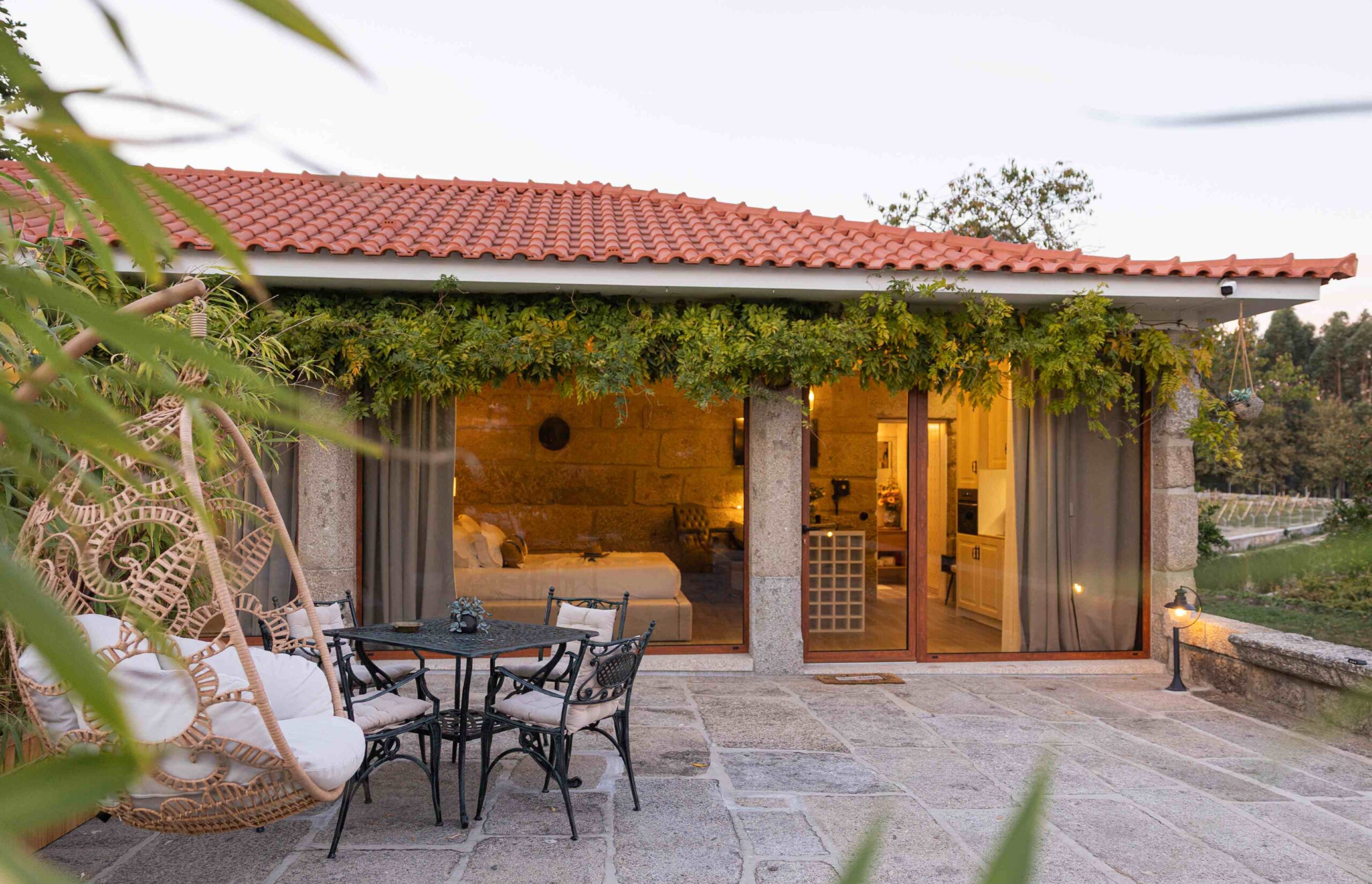 Guimarães: Quinta Linhas da Primavera abre alojamento de charme e atinge 5M€ de investimento Quinta Linhas da Primavera Alojamento 3 scaled