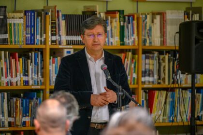 Viana Autarquia aprova mais de 200 mil euros de apoio às escolas para o ano letivo 20262027