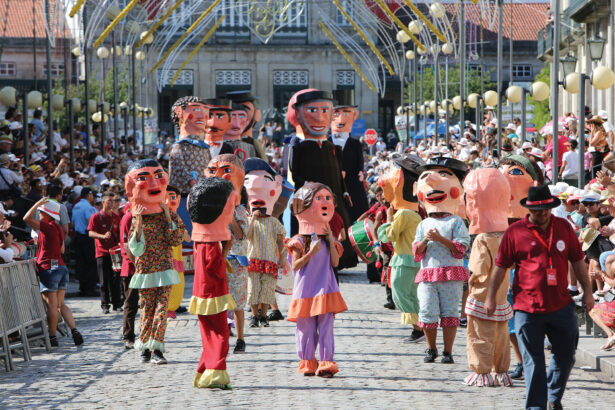 Viana Bilhetes para o Cortejo Histórico-Etnográfico da Romaria d’Agonia 2026 já estão à venda