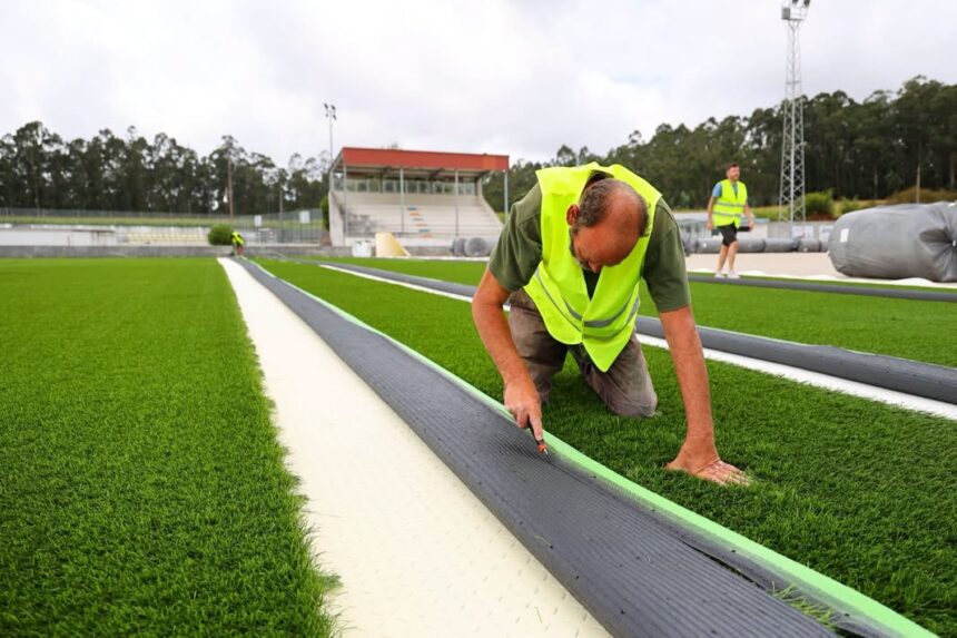 Vila do Conde Campo de Jogos de Vairao entra na fase final com a colocacao da relva sintetica