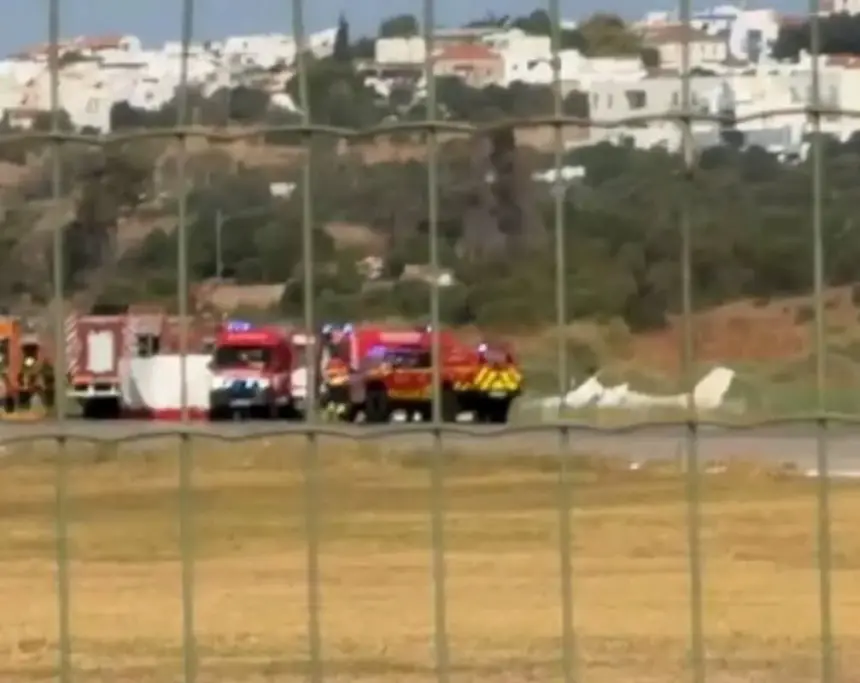 acidente portimao avioneta morto