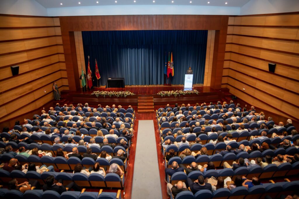 Barcelos: Mário Constantino Lopes homenageia autarcas e destaca mais de 120 milhões de euros em investimentos no 98.º aniversário da cidade 790945183 38606731982251144 8732740322910905180 n 1
